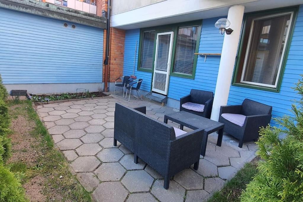 Apartment With Garden Near Metro! Stockholm Eksteriør bilde